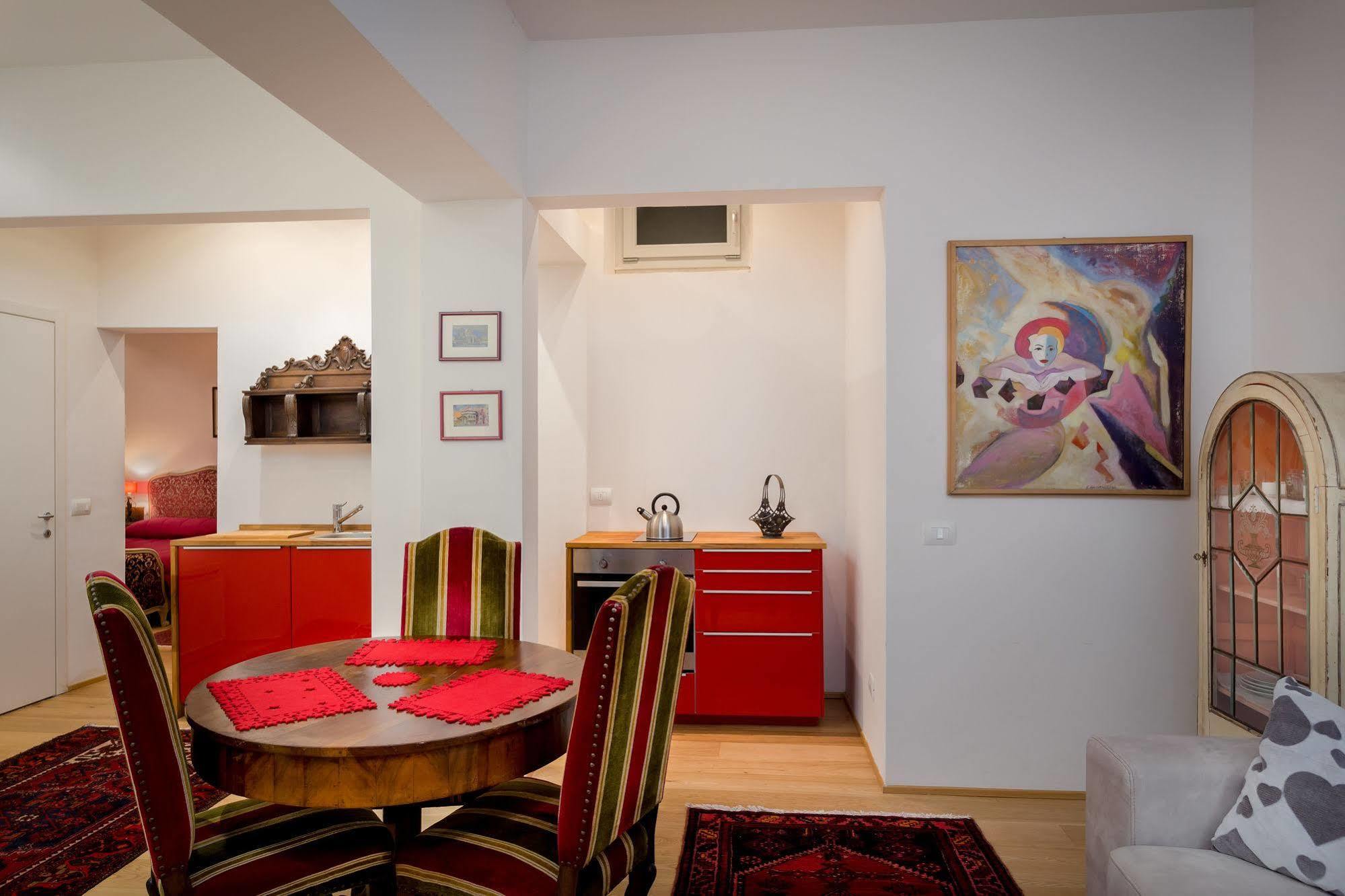 Florence Vintage Apartments Экстерьер фото